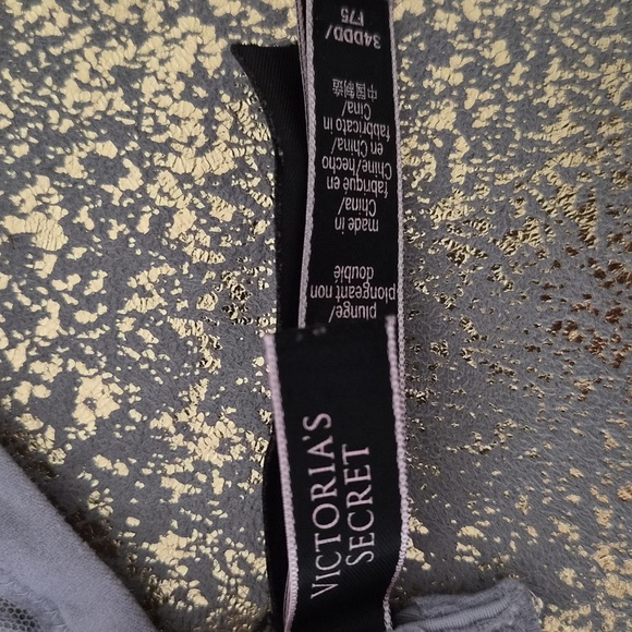 Victoria's Secret Sheer Gray Bra Unlined - Picture 3 of 3